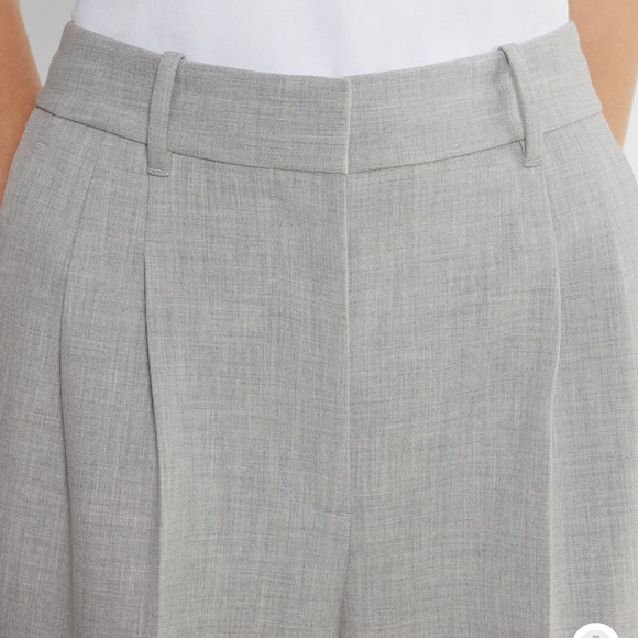 Aritzia The Effortless Pant™ - (Re)ssential Heather Chrome 6P - Picture 3 of 4